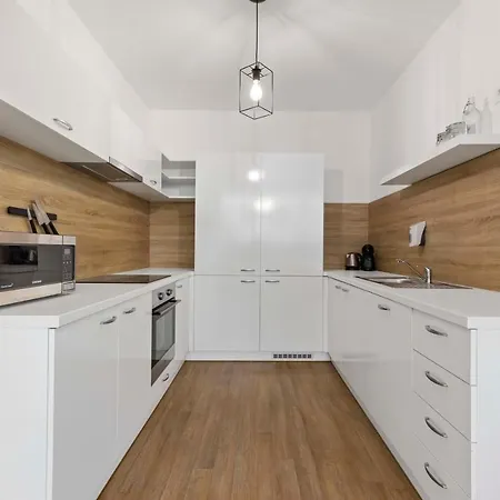 Lam Moon - Ac - Terrace Apartment